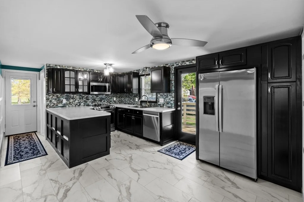 Photo of 136 Phillips Ave