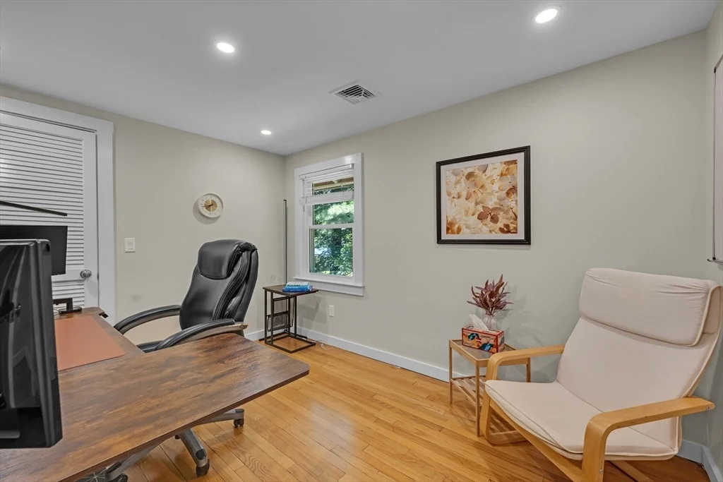 Photo of 103 Newtown Road