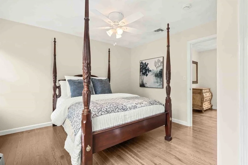 Photo of 34 Edward Ave.