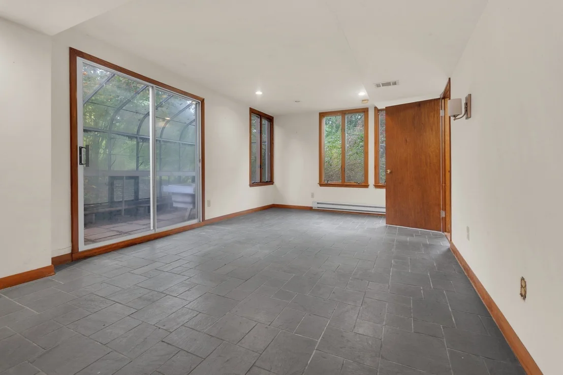 Photo of 16 Ward Lane