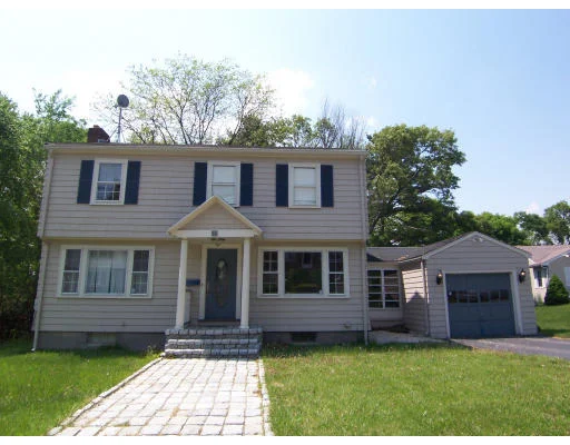 Photo of 14 Leonard Circle
