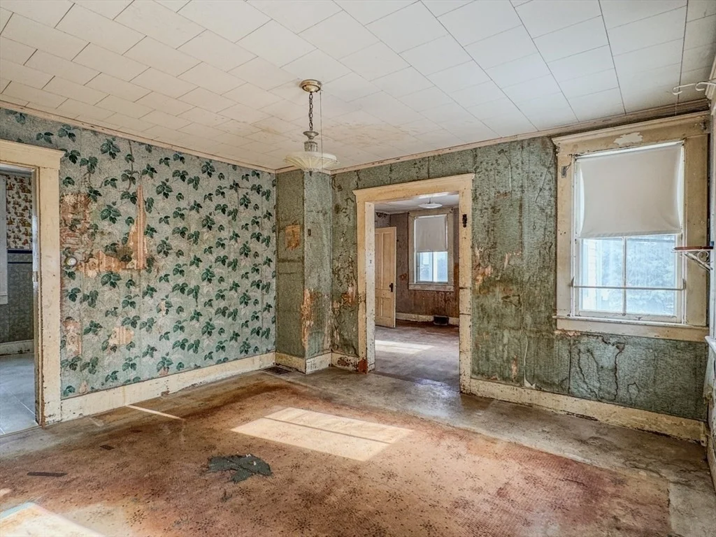 Photo of 360 Davis Street
