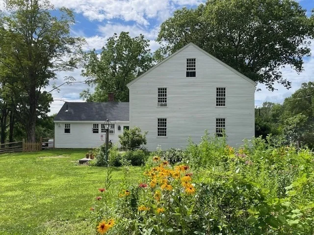 Photo of 29 Tomlinson Rd