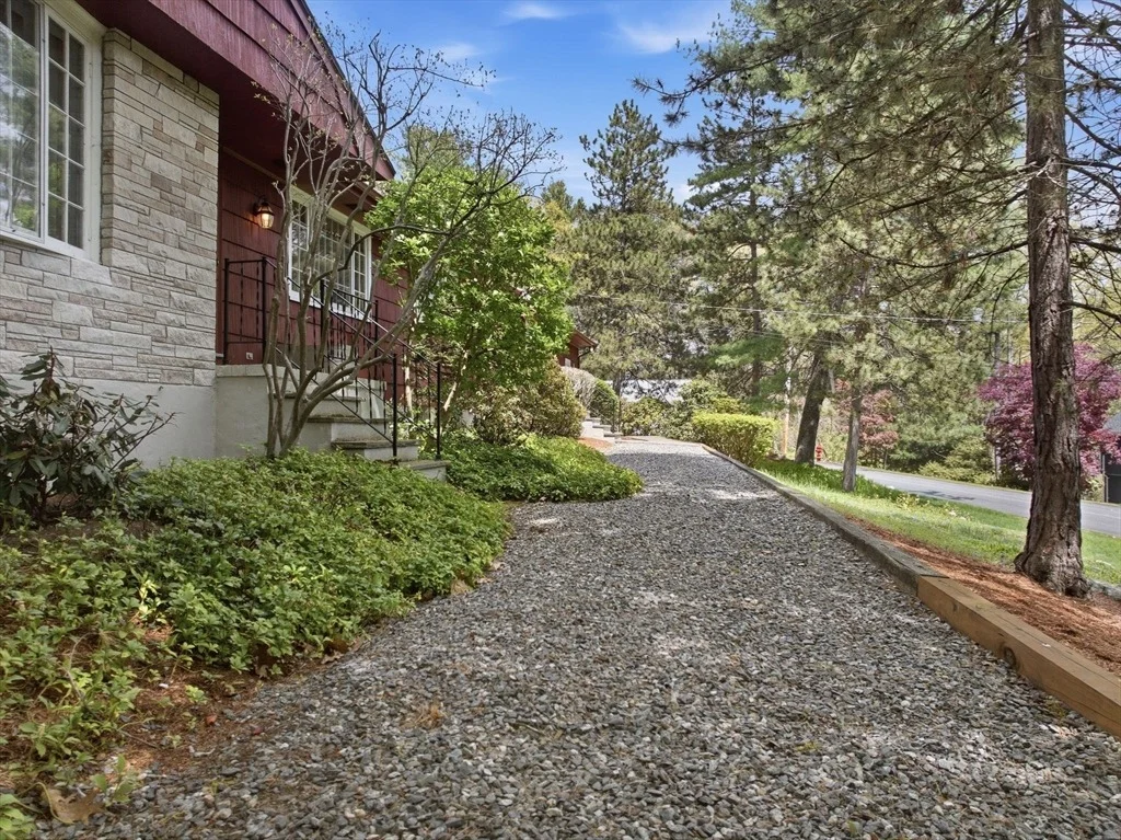 Photo of 32 Hayden Lane