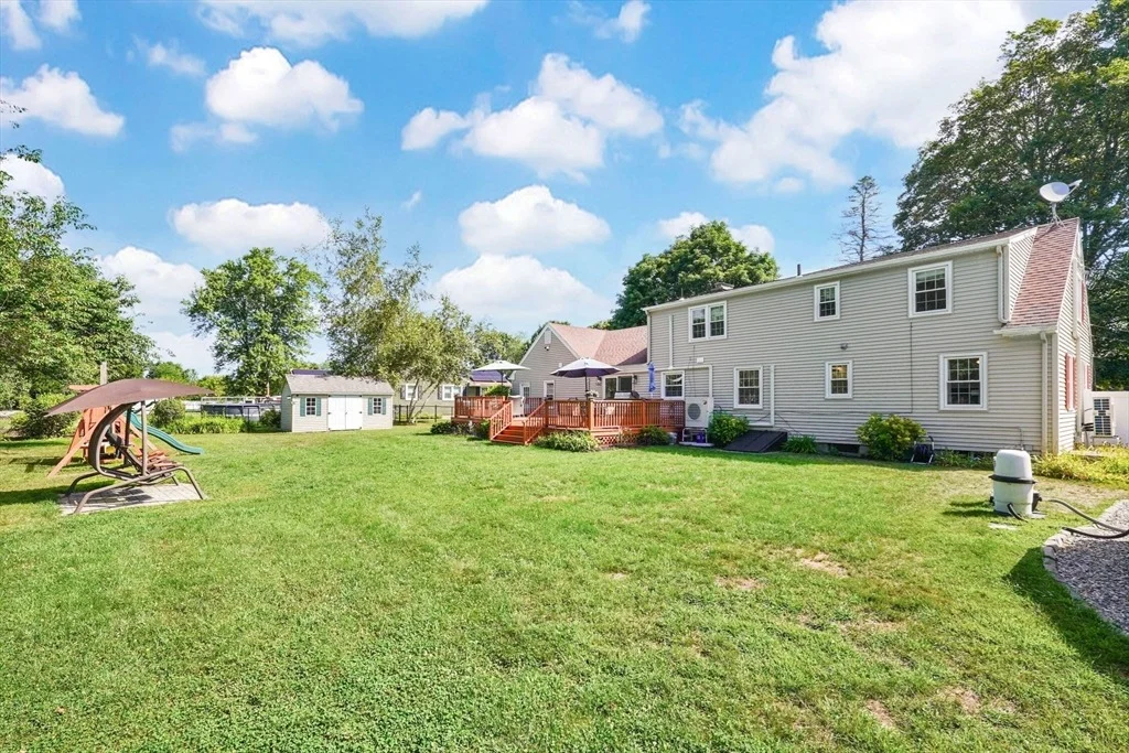 Photo of 9 Longview Dr