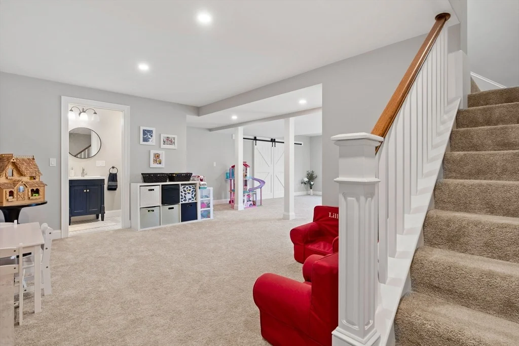 Photo of 18 Yankee Way