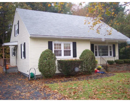 Photo of 121 Racette Avenue