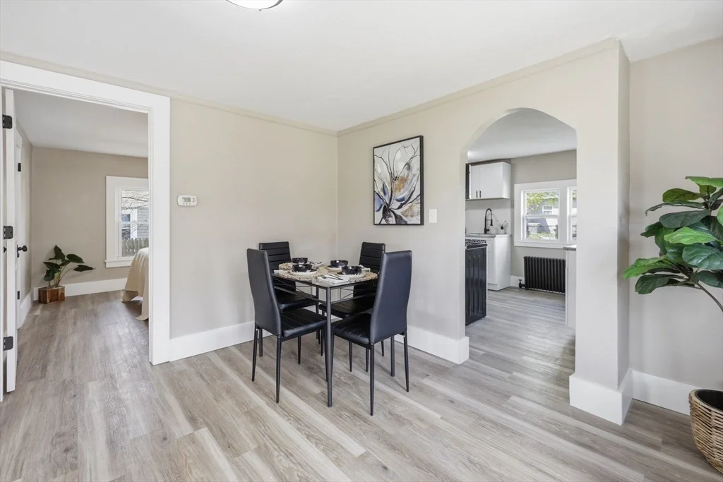 Photo of 20 Conklin St