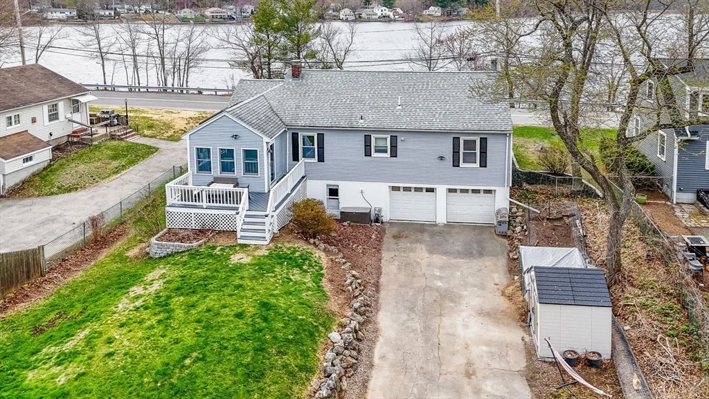 Photo of 71 Pond St