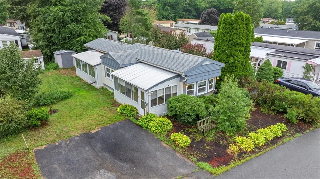 Photo of 33 Hilltop Rd