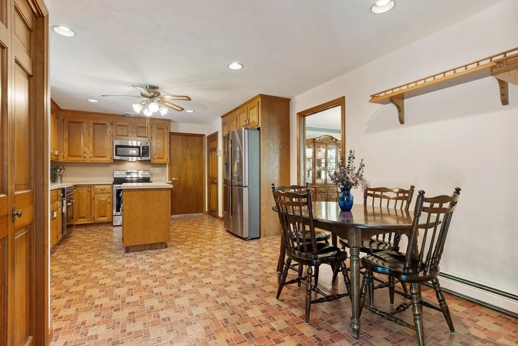 Photo of 65 Blithewood Ave