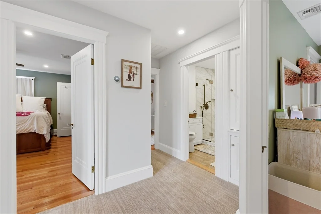 Photo of 22 Brookhouse Dr