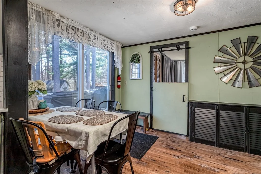 Photo of 186 Lincoln Ave
