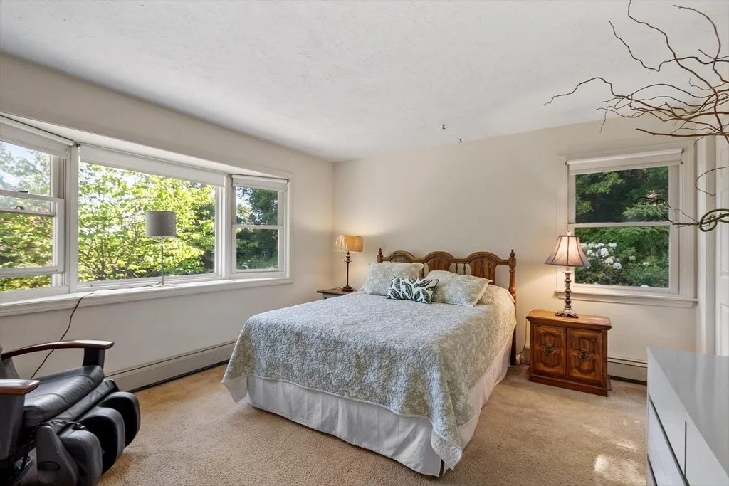 Photo of 33 Taft Rd