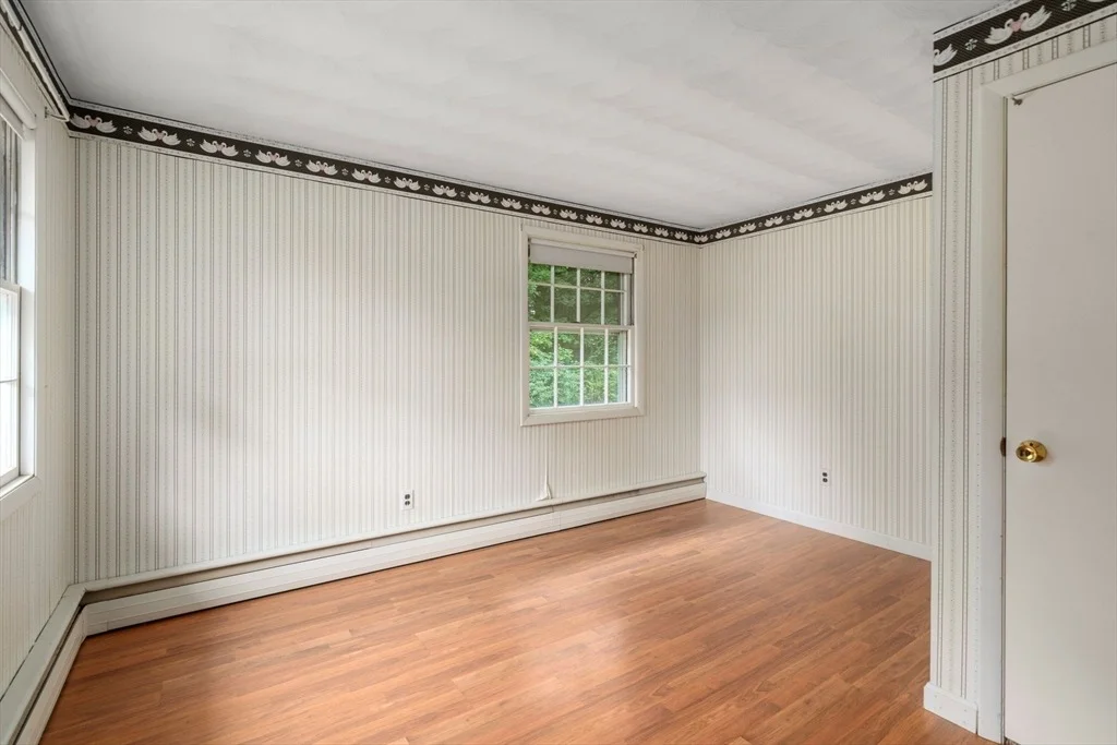 Photo of 39 Harrington Rd