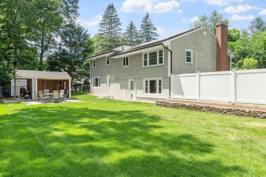 Photo of 1 Riverview Ave
