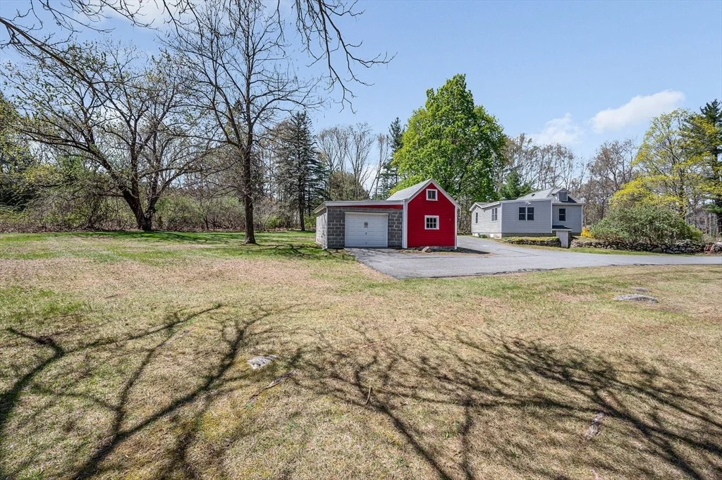 Photo of 301 Primrose Hill Rd