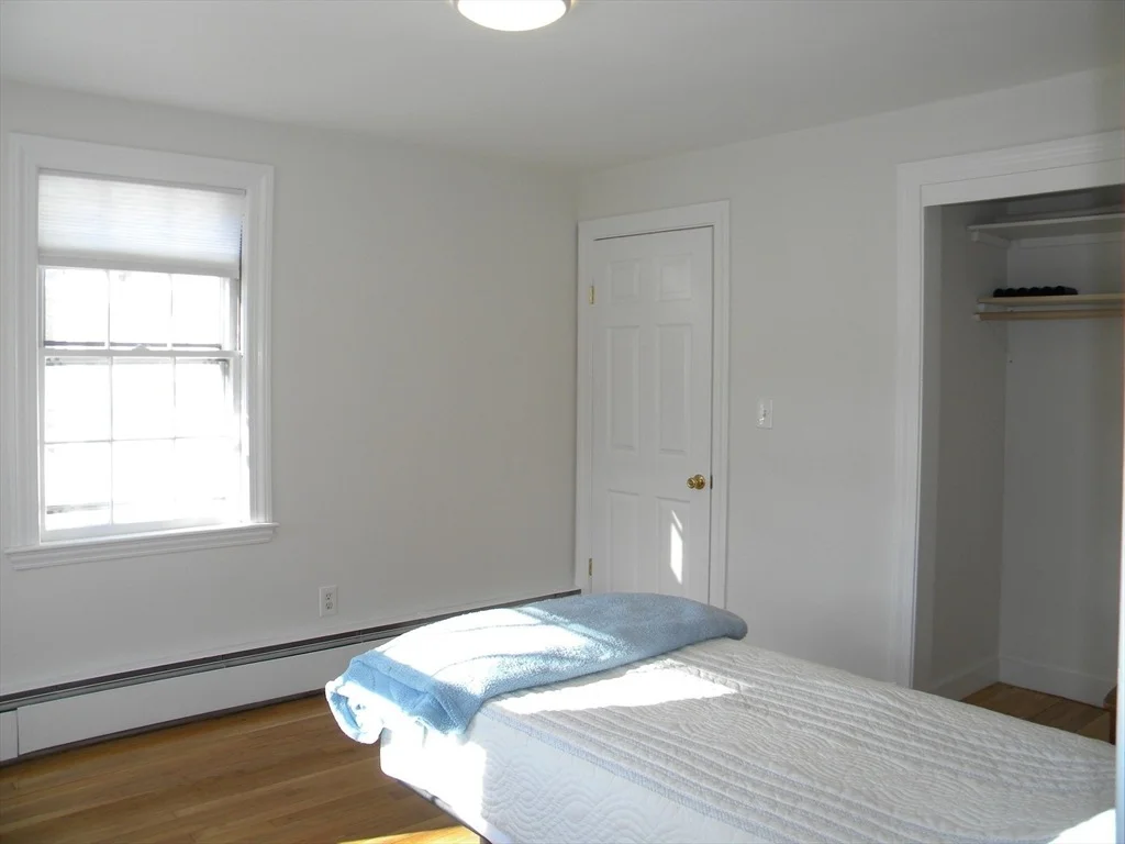 Photo of 21 Lovers Ln