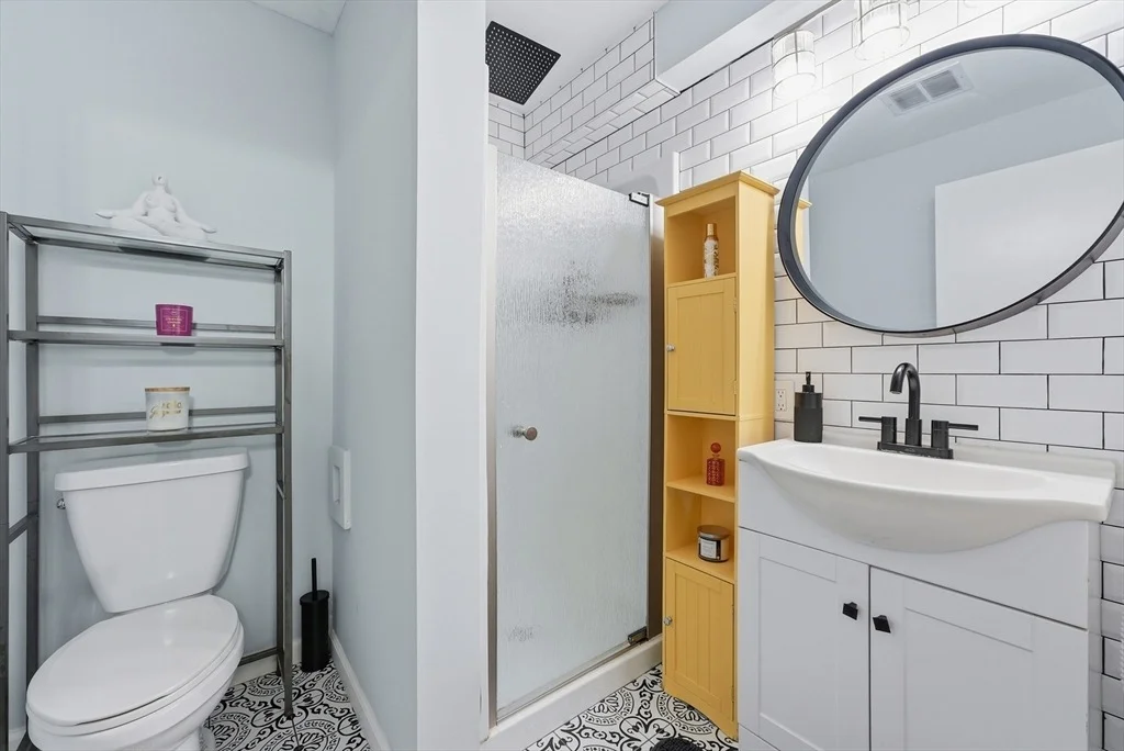 Photo of 98 Mclean Parkway