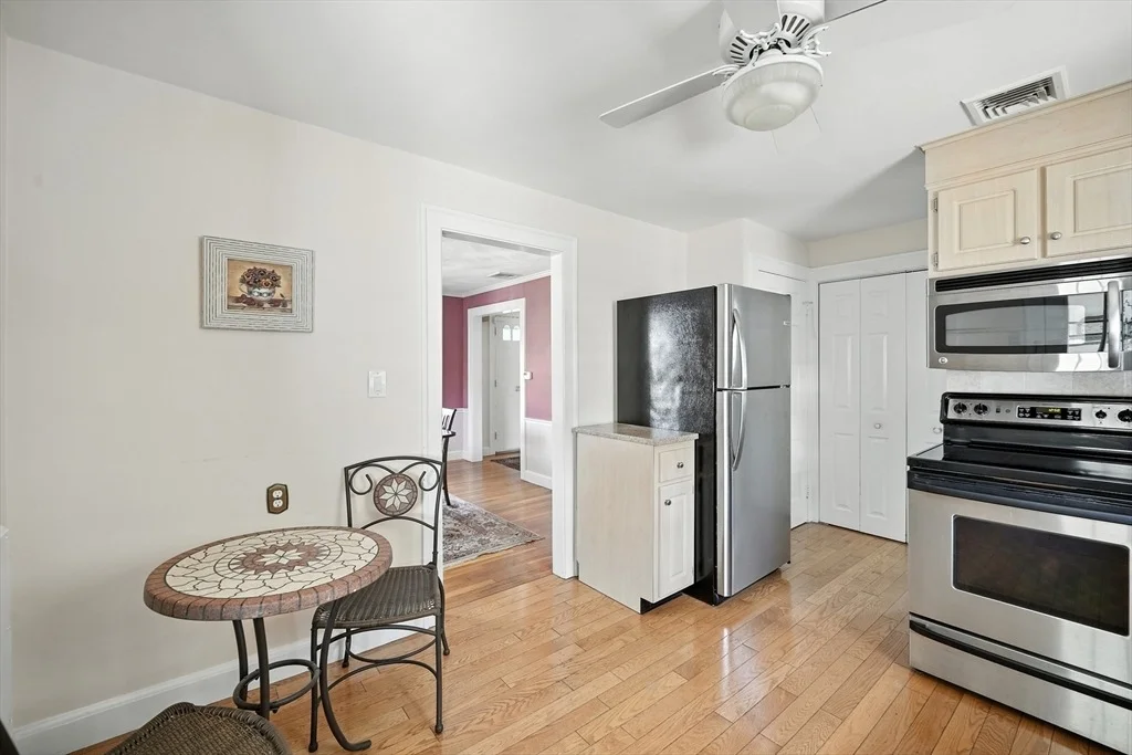 Photo of 40 Fairway Drive