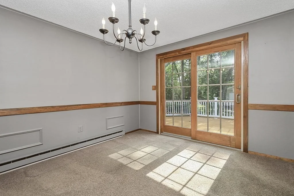Photo of 162 Oak St
