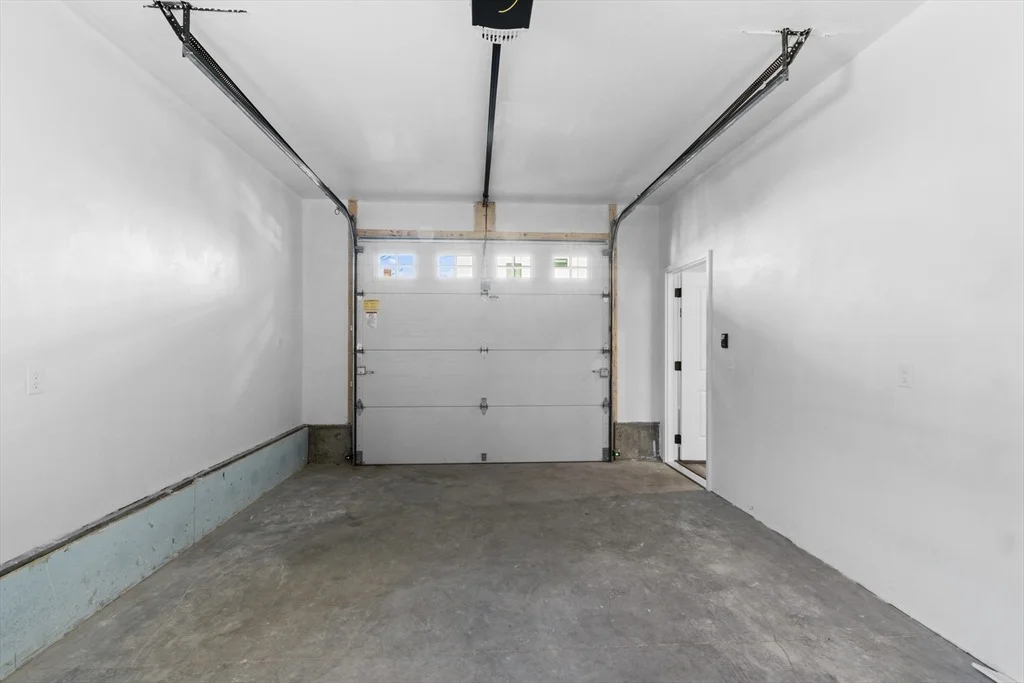 Photo of Unit 2A at 206 Durfee St.
