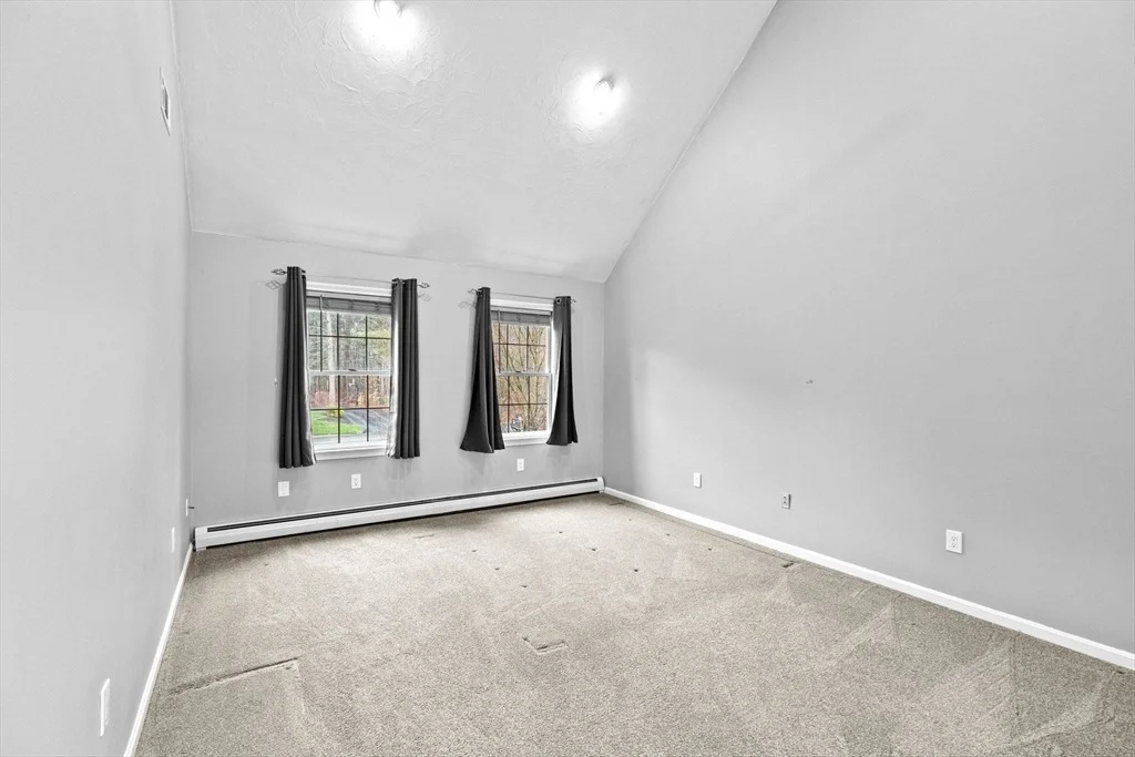 Photo of 2 Plumfield Ln.