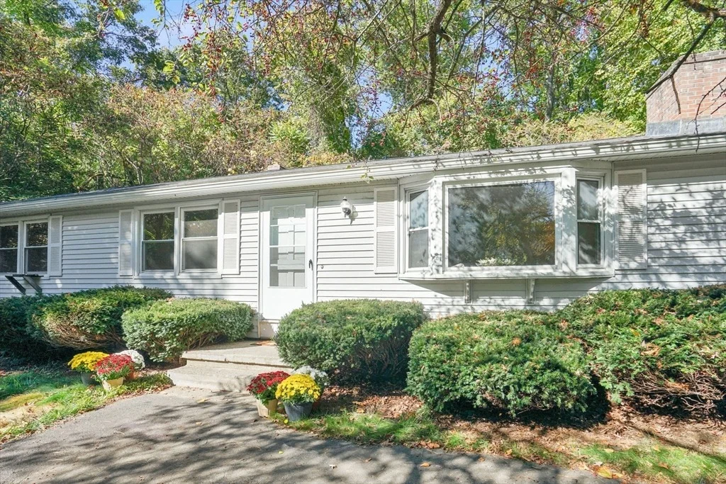 Photo of 57 Falley Dr