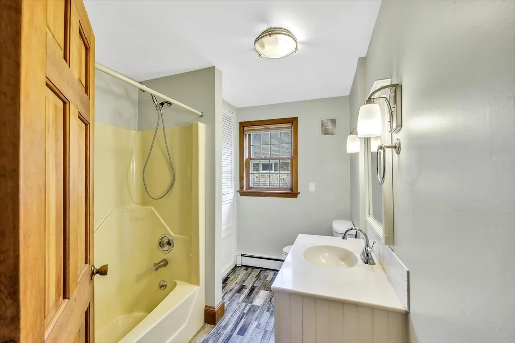 Photo of 159 Old Chatham Rd