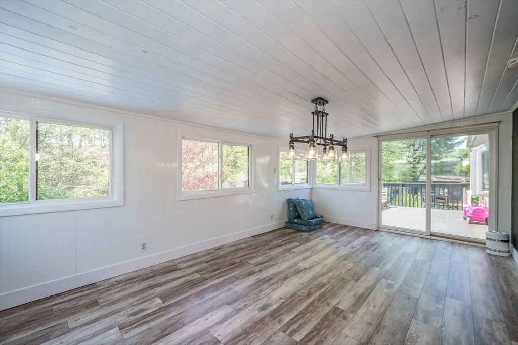 Photo of 57 Parenteau Dr