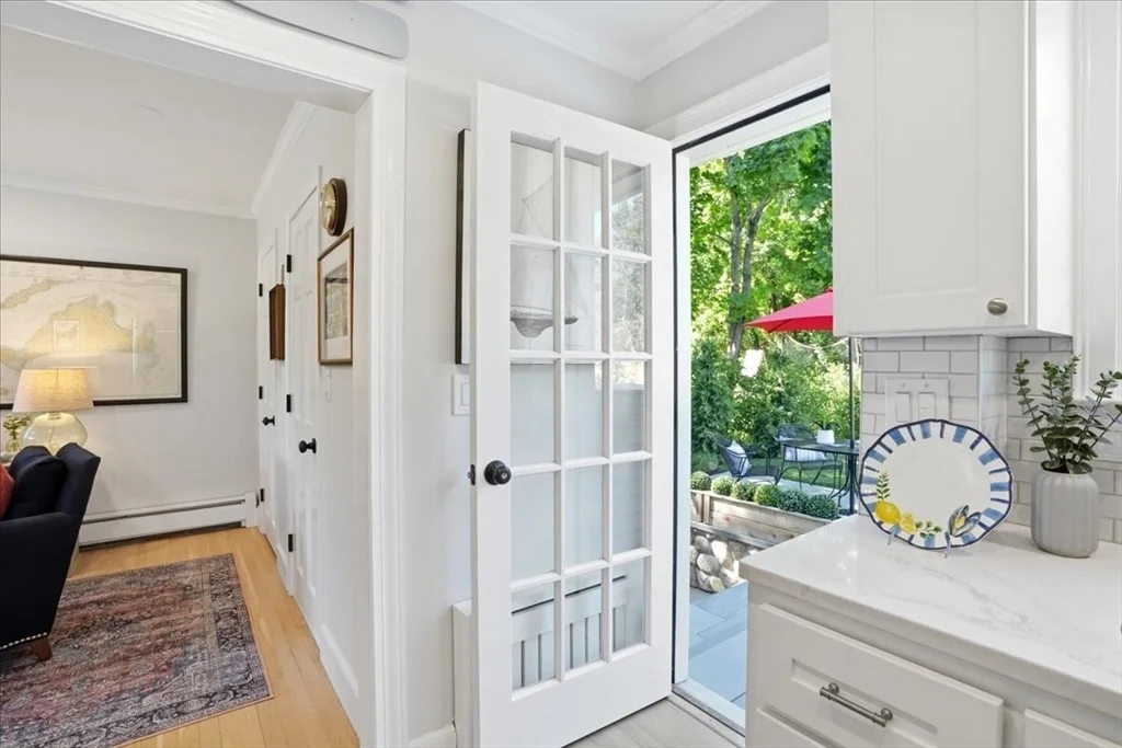 Photo of 77 Cushing Road
