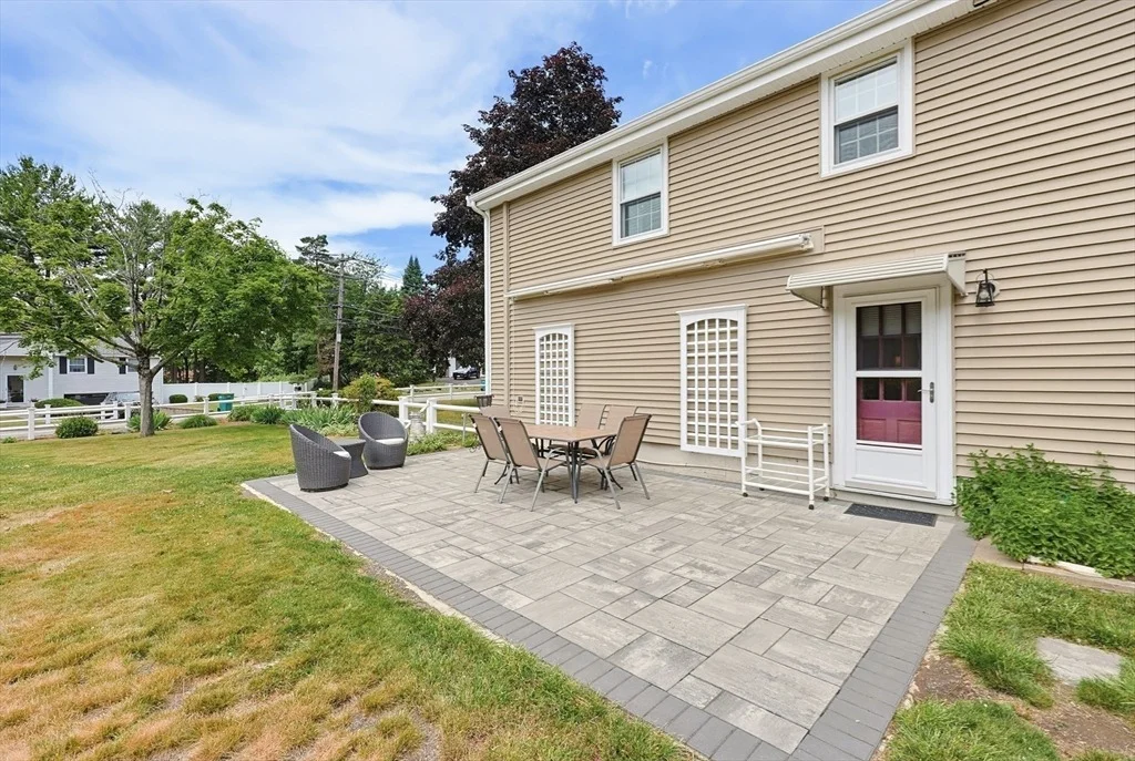 Photo of 3 Suffolk Dr