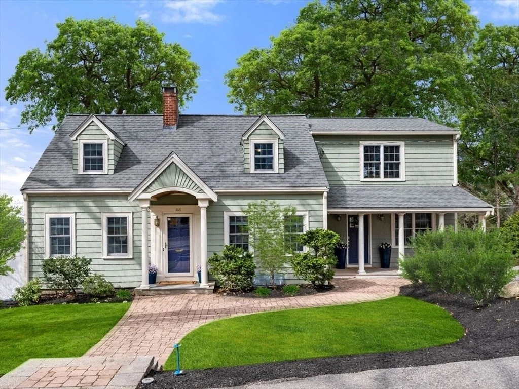 Photo of 166 Hillcrest Road