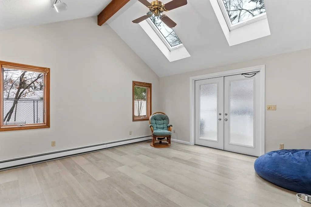 Photo of 25 Dennis Circle