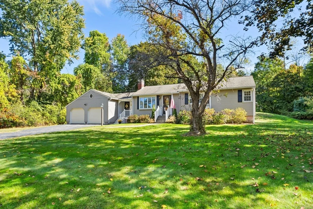 Photo of 6 Belmont Dr