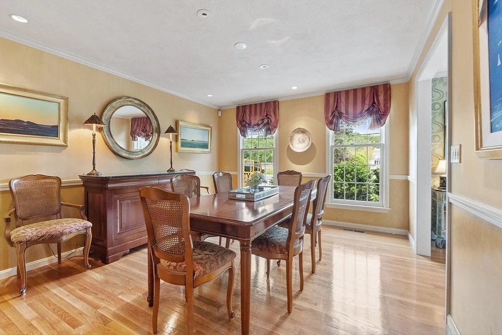 Photo of 166 Harrington Ave