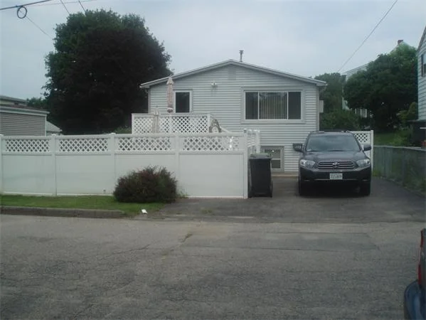 Photo of 10 Lamoine St.
