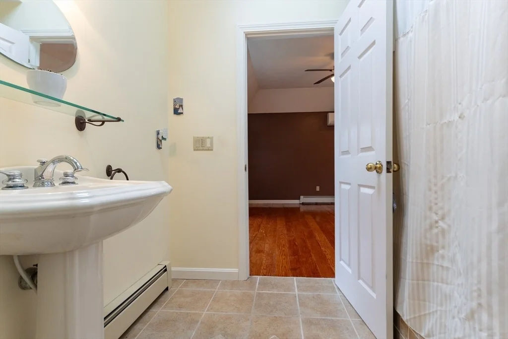 Photo of 110 Hosley Rd
