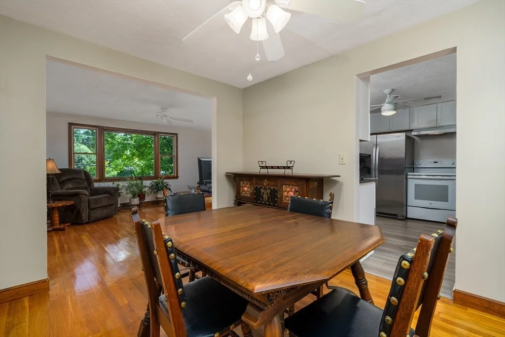 Photo of 18 Ruthellen Road