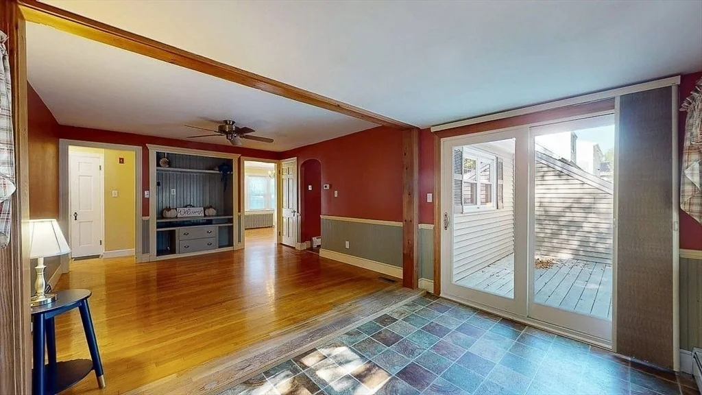 Photo of 14 Housatonic St