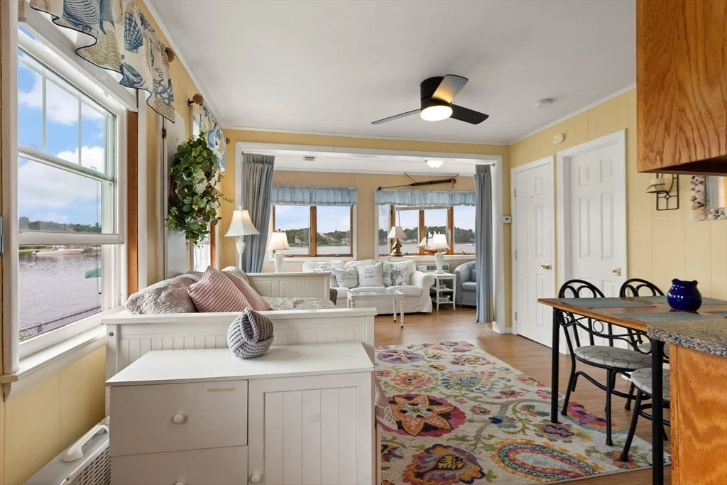 Photo of 17 Blue Jay Terrace