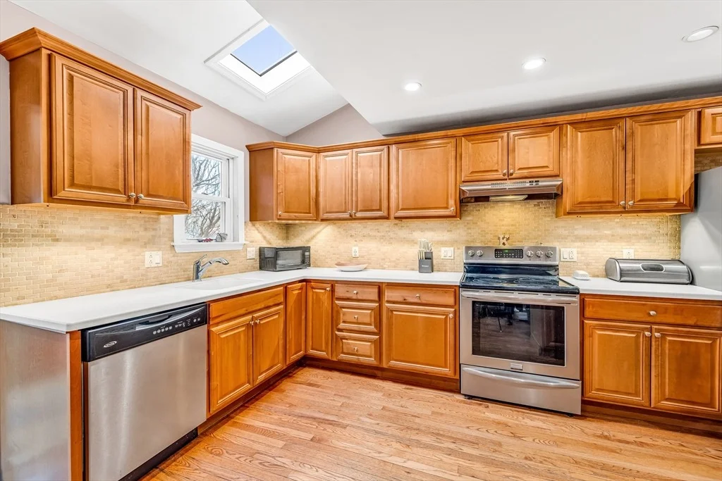 Photo of 50 Walnut St