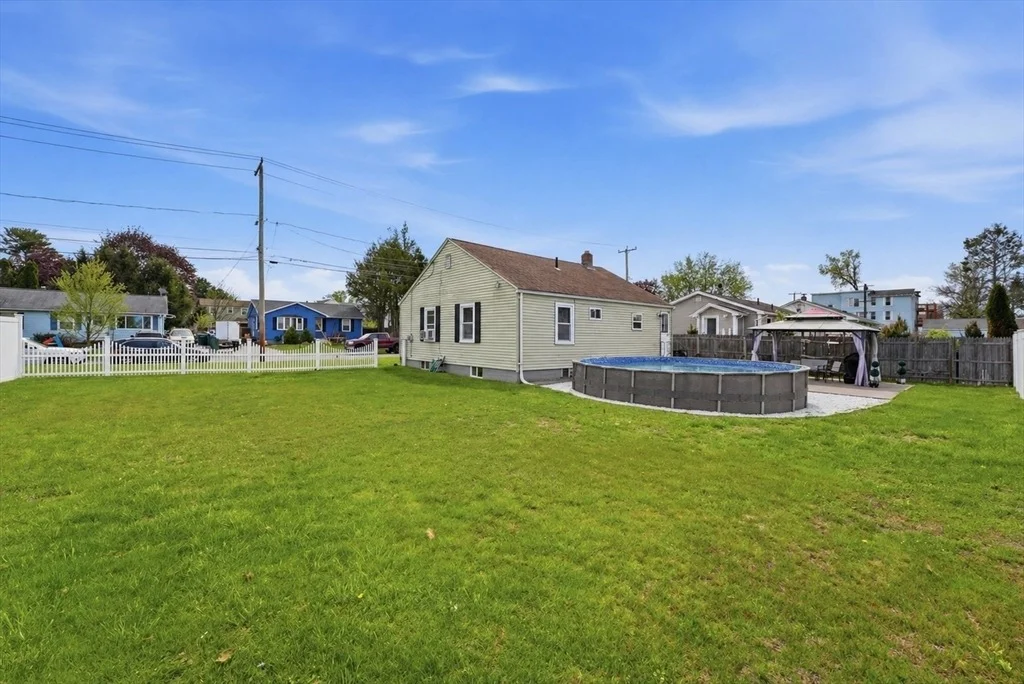 Photo of 54 Shaw Park Ave