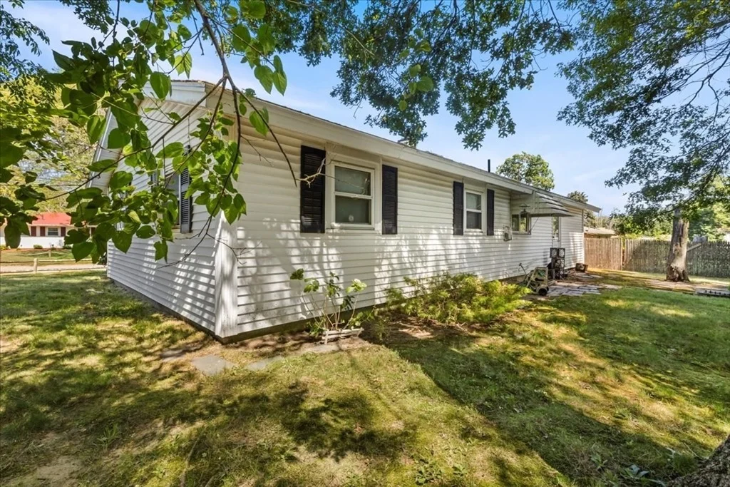 Photo of 33 Clara Rd