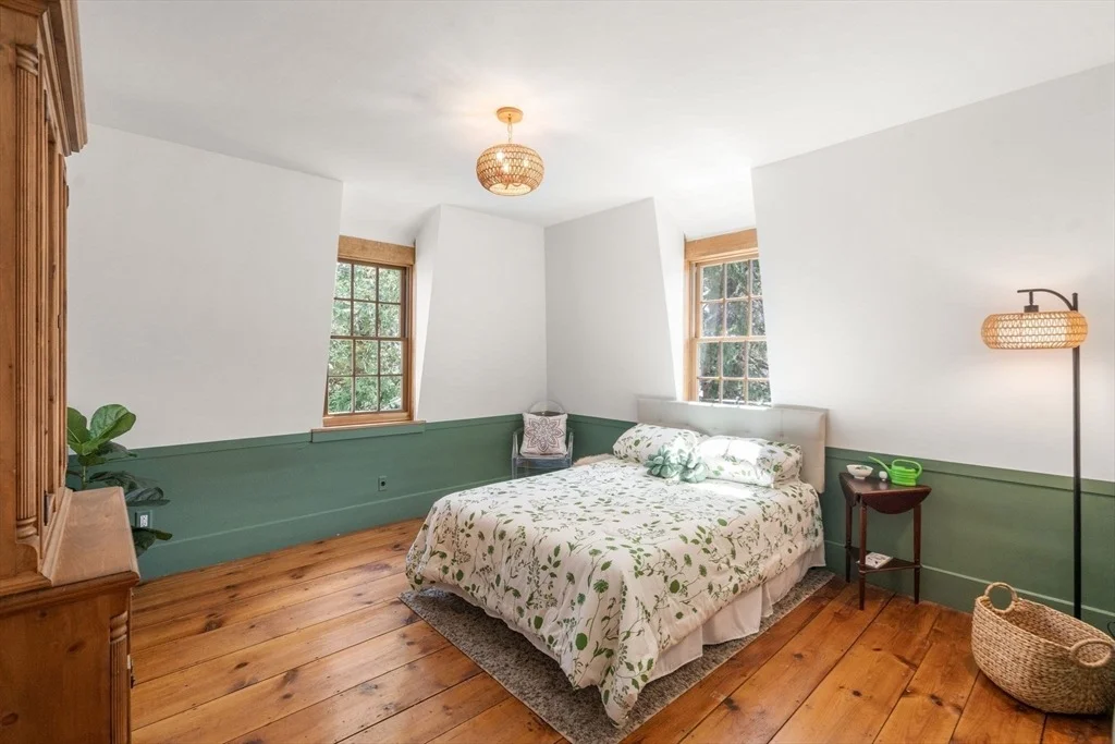 Photo of 165 Gleasondale Road