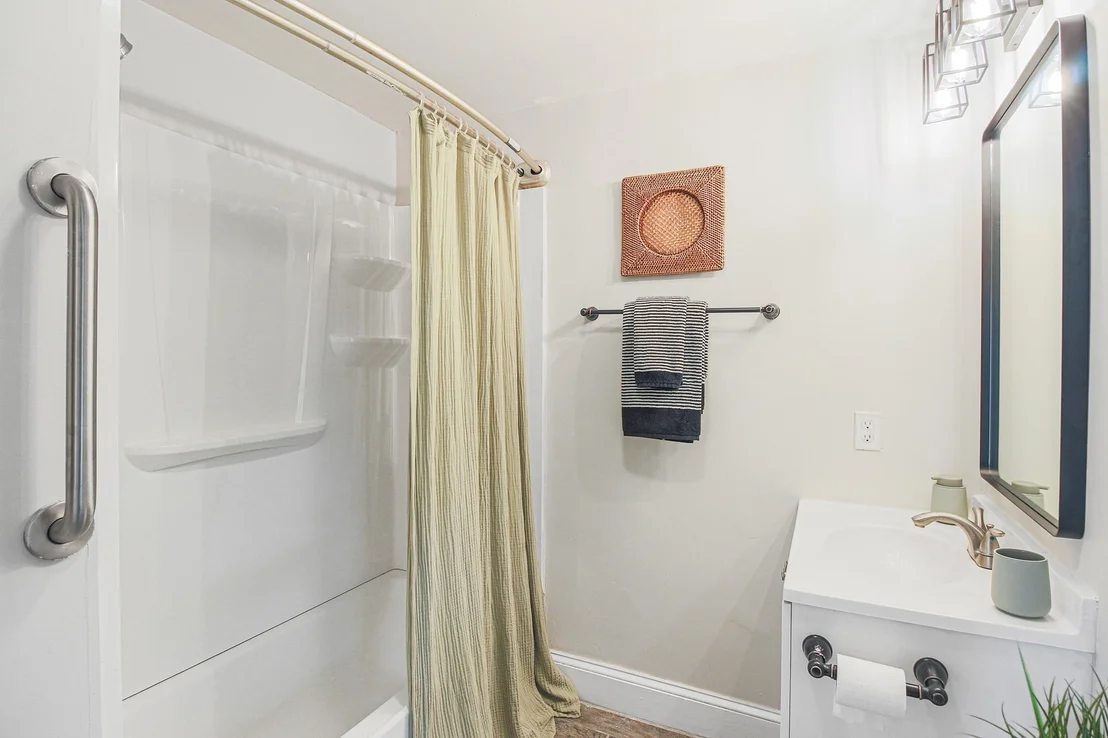 Photo of 4 Longfellow Road