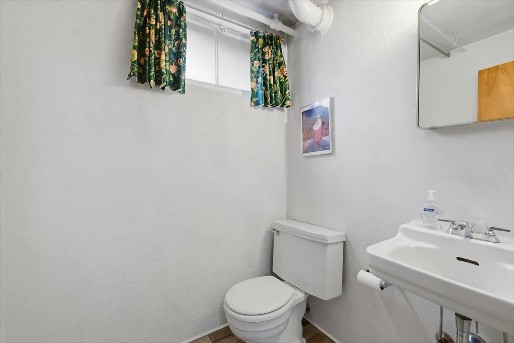 Photo of 18 Baskin Road
