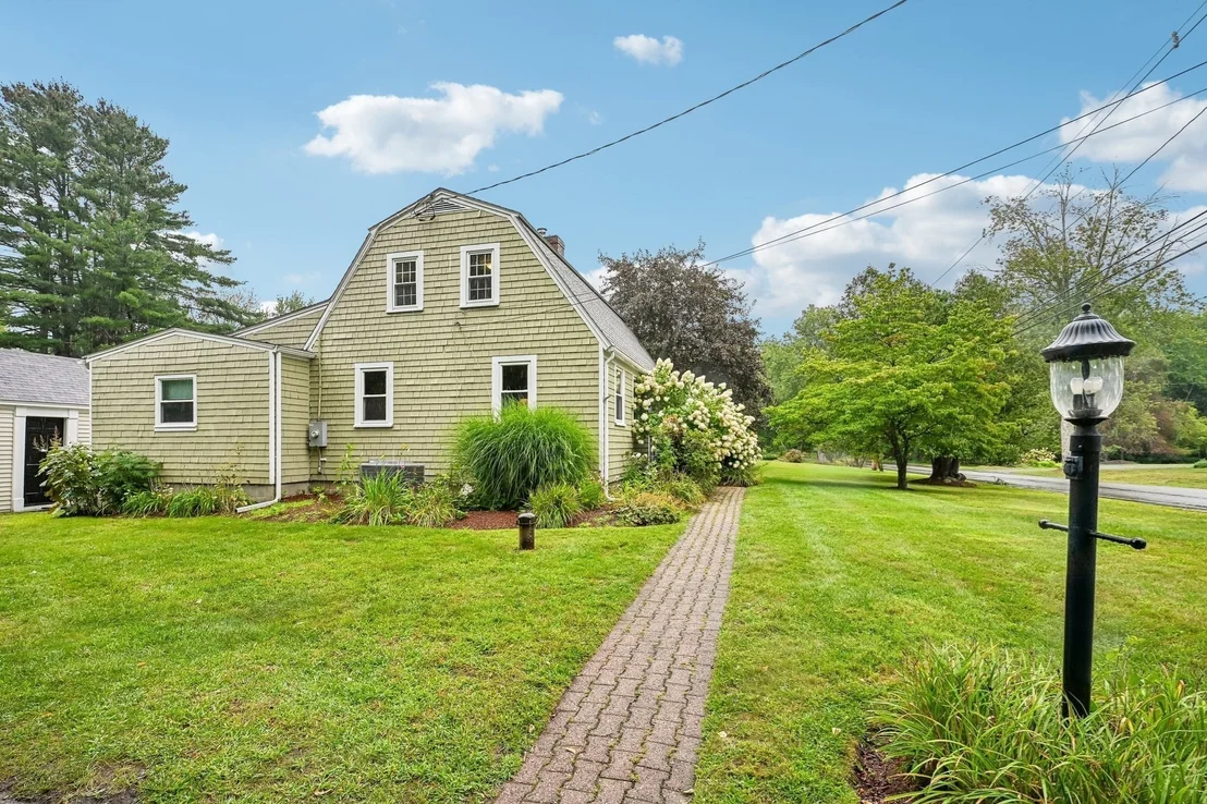 Photo of 312 Red Acre Rd
