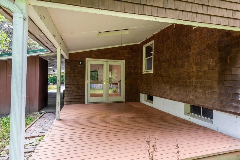 Photo of 110 Grantwood Dr