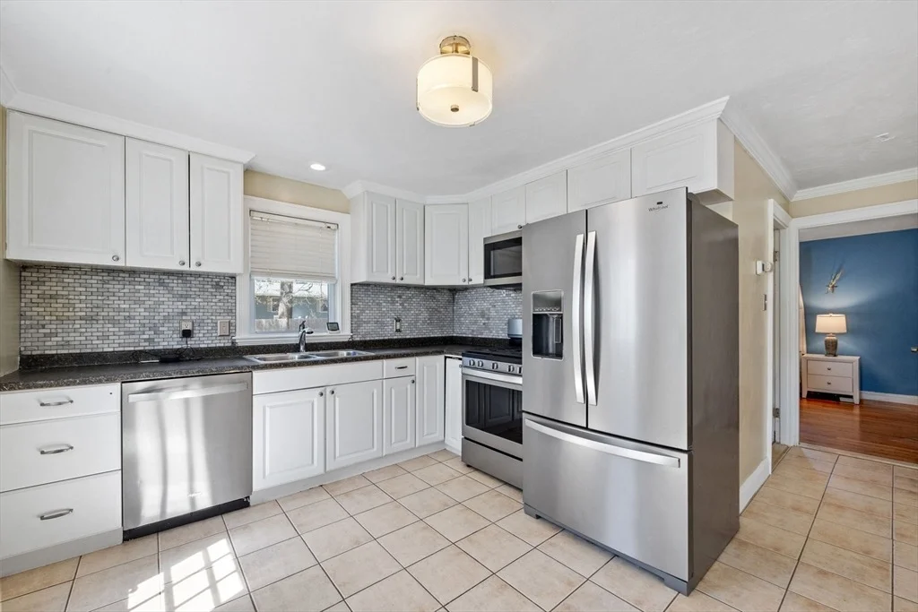 Photo of 90 Hathaway St